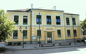 schulhaus schulhaus